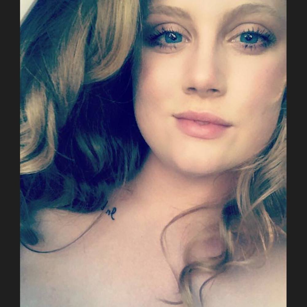 Meet your Posher, Mikah